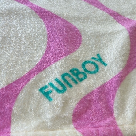 Funboy Poolside Leisure Club beach towel. Approximately 68x30”. Great condition - Picture 2 of 9